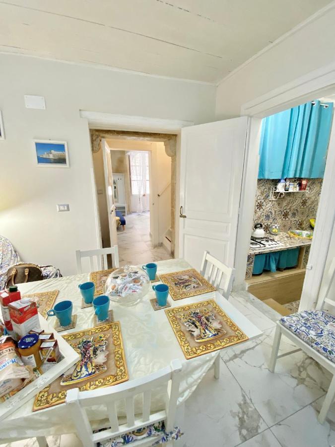 Apartament Ortigia Dreaming Syrakuzy Zewnętrze zdjęcie